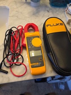 New fluke 302 plus multimeter