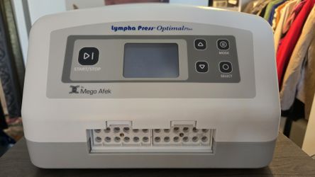 LymphaPress Optimal Plus model 912 pneumatic compression pump and garments