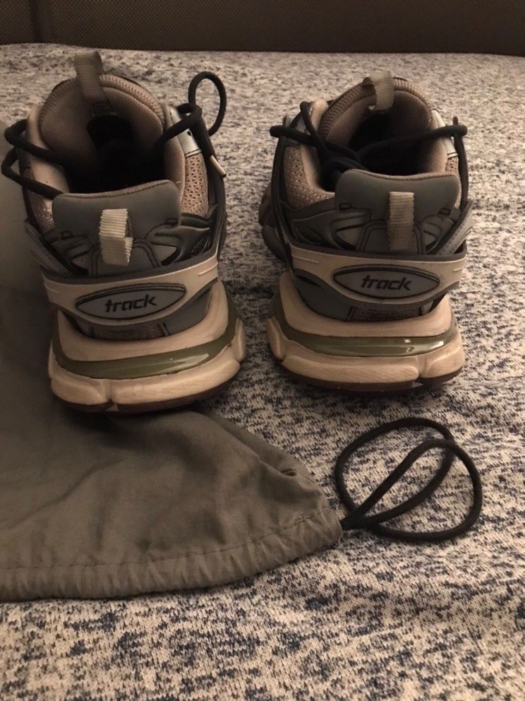 Balenciaga Tracks