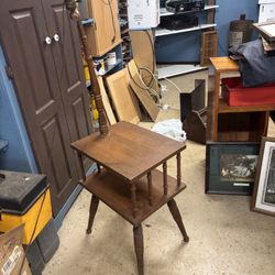Mid-Century Modern 2-Tier Maple End/Side Table/Lamp Combo