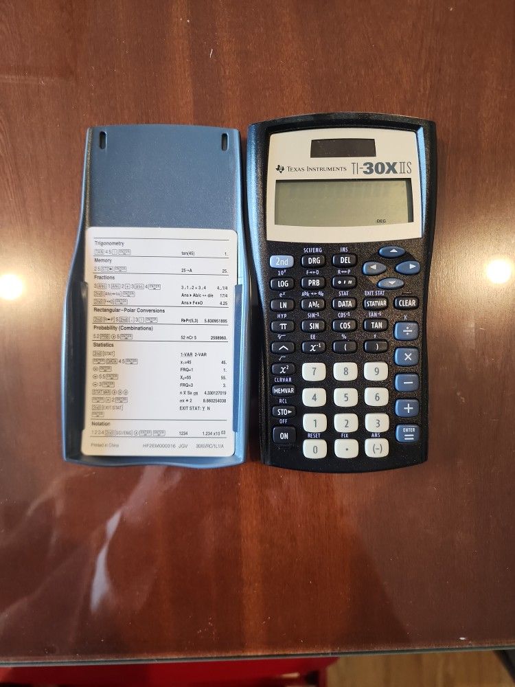 Calculator Ti-30x IIS