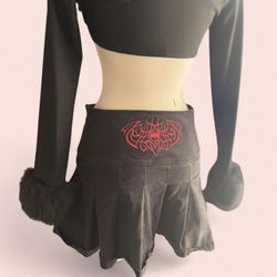 Rare Dolls Kill x DC Batman Pleated Mini Skirt (M, Fits S–M/US 2-4) | Goth Emo Alt Skater Skirt | Red Embroidered Logos, Faded Black