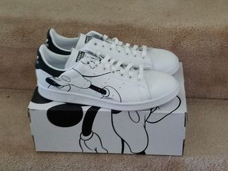 Size 9.5 Women Adidas Mickey Mouse