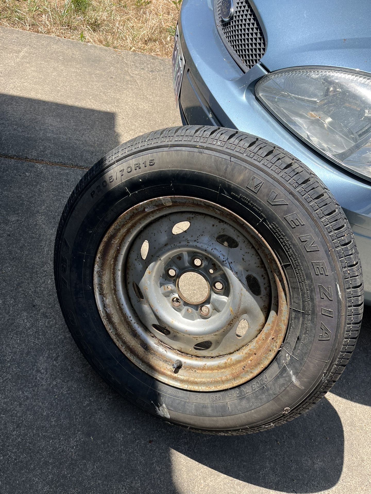 Full Spare Tire/Rim