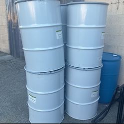 55 Gallon Drums, Level Lock. Two Types Of Plugs. $35 Each Food Grade.