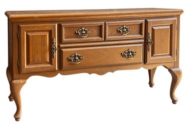 Traditional Wood Buffet / Sideboard