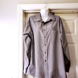 NWOT MEN'S CROFT AND BARROW WRINKLE RESISTANT LONG SLEEVE BUTTON DOWN SHIRT SIZE 16