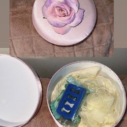 FOOT SPA GIFT + CUTE BOX -MUST GO BY 1/15/26