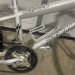 Specialized Hotrock 24”bicycle - Trade for Generator