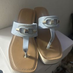 Sunseek Women's Blue Sandals by Aldo in size 7