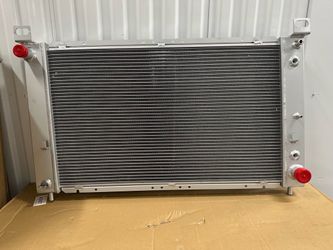 00-07 GMC Yukon, 99-06 Sierra 1500, 2500 Performance Aluminum Radiator