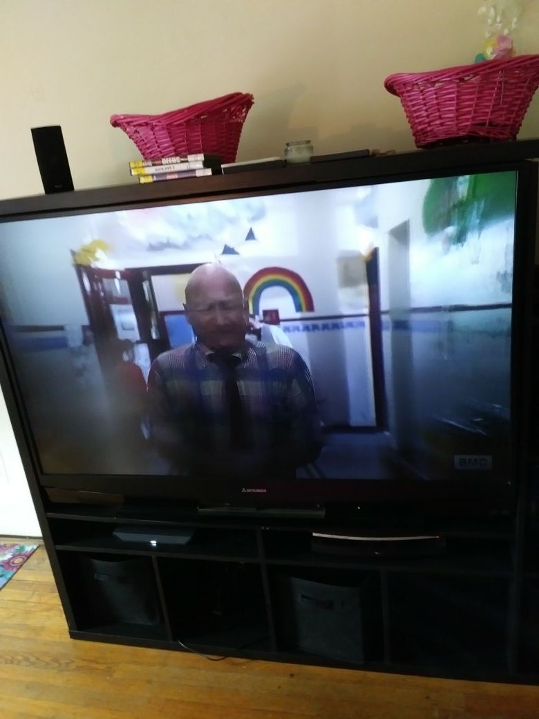 60" Mitsubishi projection tv