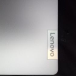 Lenovo Idea Pad- Touchscreen