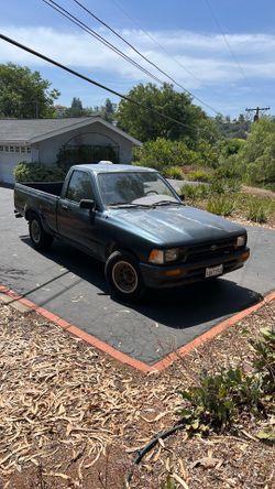 1995 Toyota regular bed truck