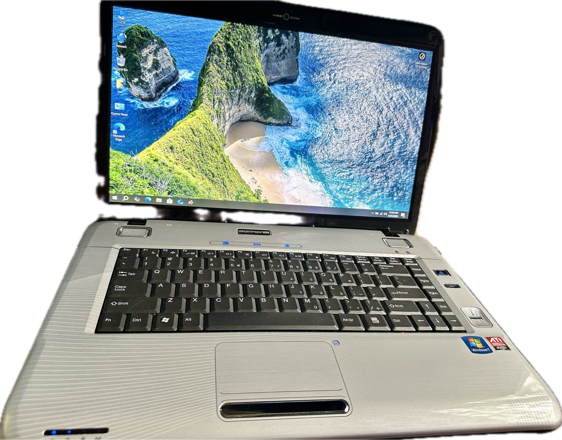 iBUYPOWER i7 Laptop 8Gb Ram 256GB SSD 15.6” Screen W/ Adapter