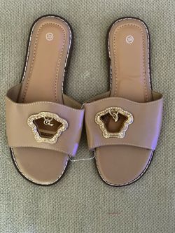 Women’s sandal