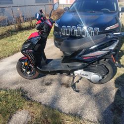 Motorcycle Force 200 Cc Efi