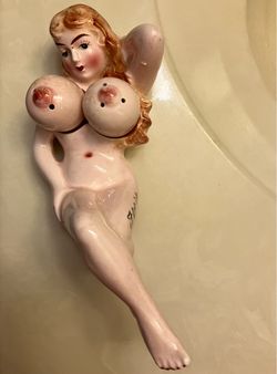 Vintage Naughty Sexy Lady Salt & Pepper Shaker Set Adult Novelty Figurine