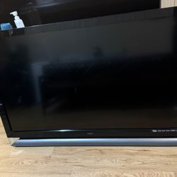 Vizio VF550XVT1A 55-inch 120Hz 1080p LCD TV