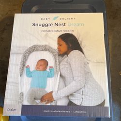 Baby Delight Snuggle Nest Dream 