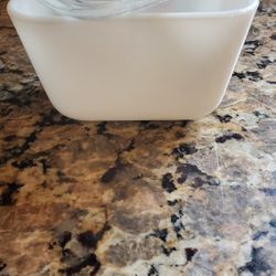 Vintage Pyrex Refridgerator (fridgie) Dish