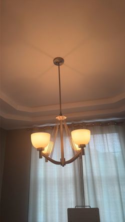 4 lights chandelier