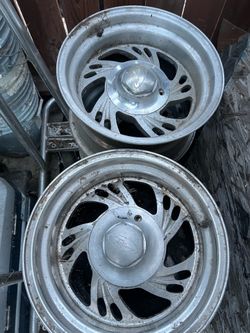15” wheels  6 lugs