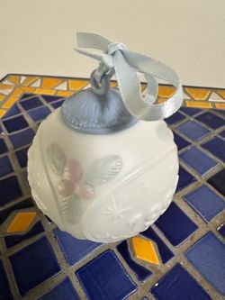 Lladró 1993 Christmas Ball Ornament