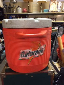 Gatorade container