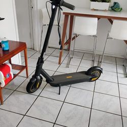 Ninebot Max $390 Firm.  