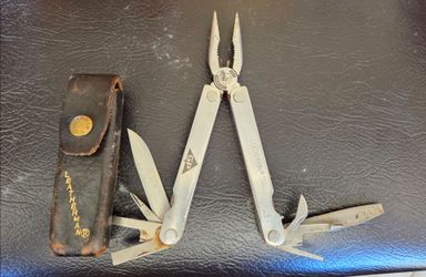 1996 made leatherman w/sheath
