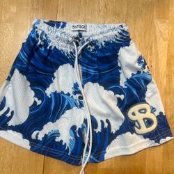 Bucketsquad shorts