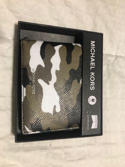 Michael Kors camouflage wallet rare