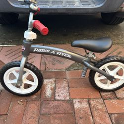 Radio Flyer Balance Bike