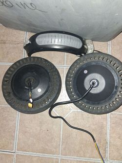 Unagi electric scooter front and back hub motors