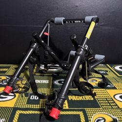Allen Sports Deluxe 2-Bike Trunk Mount.