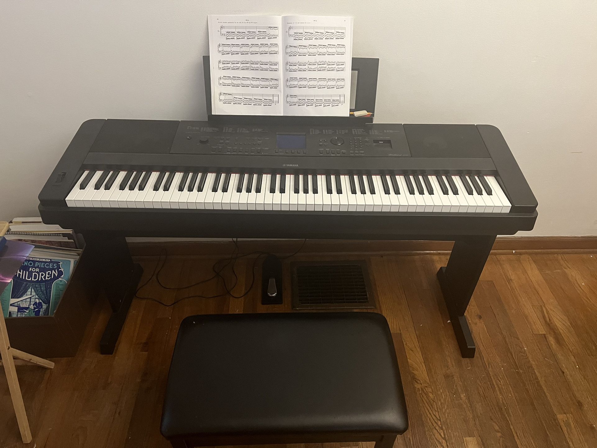 Yamaha Portable Grand Piano, Weighted Keys