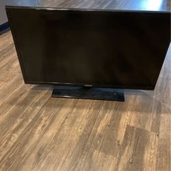 Samsung 32 Inch 720hp Tv And Remote 
