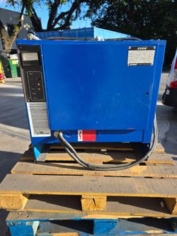 Exide G3-12-865B Industrial Battery Charger