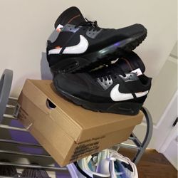 Black Off-White Nike Air Mags size 11