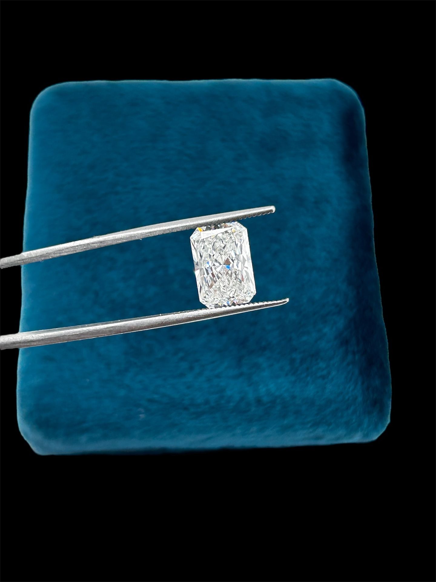 Radiant Shape Lab Grown Certified Diamond