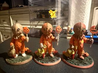 Halloween Trick or Treat Figures