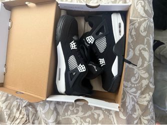 Jordan 4s
