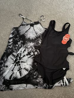 Girls bathing suit & cover up