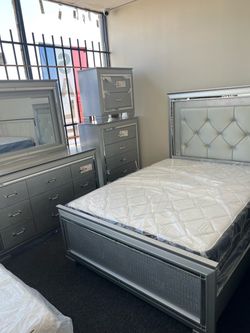 GLAM CRYSTAL TUFTED BEDROOM SET – HUGE SALE!