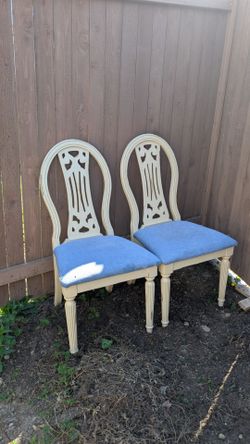 4 Dining chairs w/ linen seating in good condition
