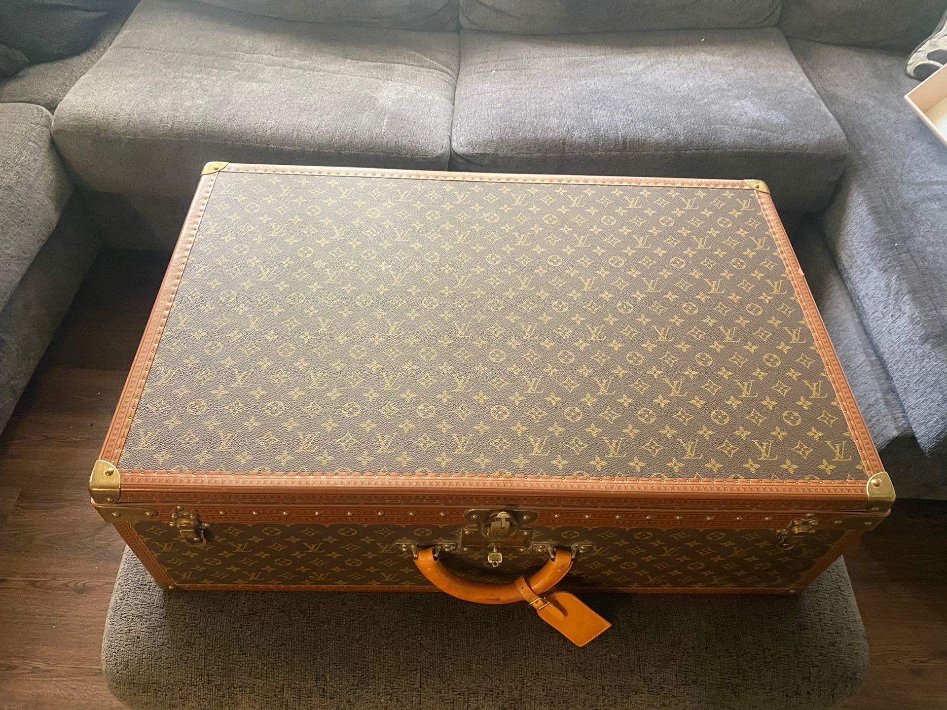Louis Vuitton Vintage Suitcase Marceau 78 for Sale in Clovis, CA - OfferUp