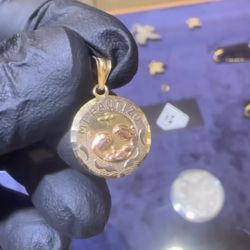 14k Bautizo Pendant 
