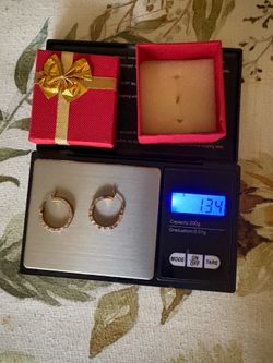Aretes de 14k
