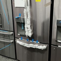 New GE Stainless Steel 28 Cu Ft French Door Refrigerator 